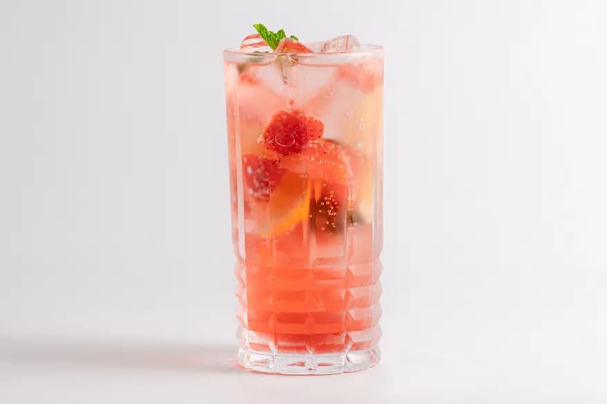 Strawberry Mojito at Aram Restaurant